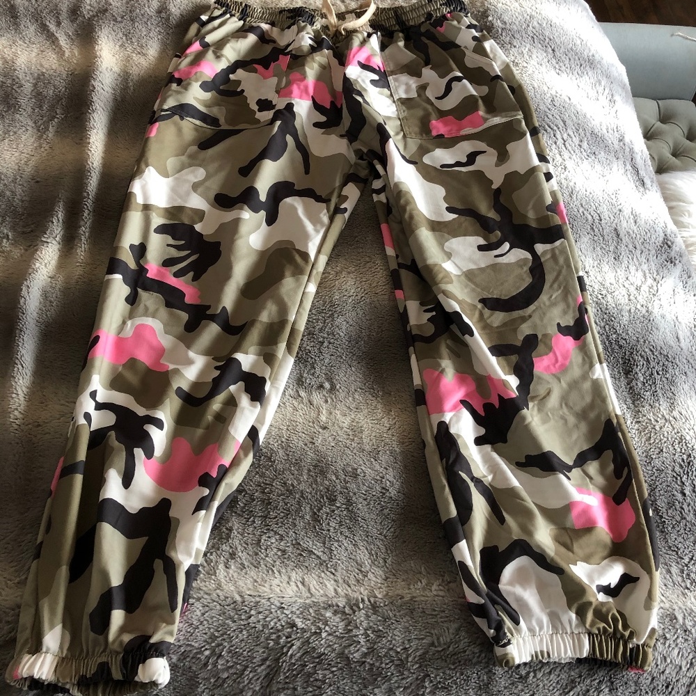 Pink Camo Sweatpants